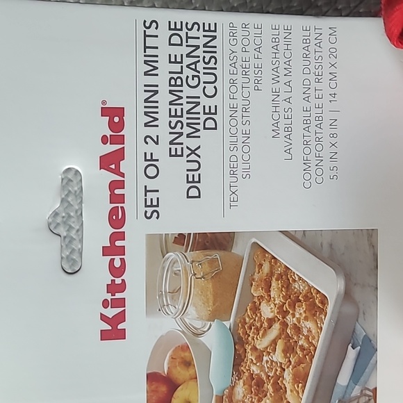 KitchenAid Mini Mitts - Picture 3 of 8